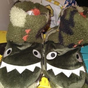 Kids slipper boots